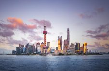 2021年上海房地产市场平稳健康 旧房成片改造超过90万平米