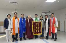 四级手术，百分希望：北京朗迪制药携手公益力量，为藏族女孩完成“生命重塑”